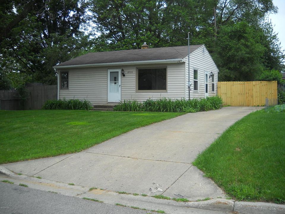 1st image of 2735 Woodbine Ave SW