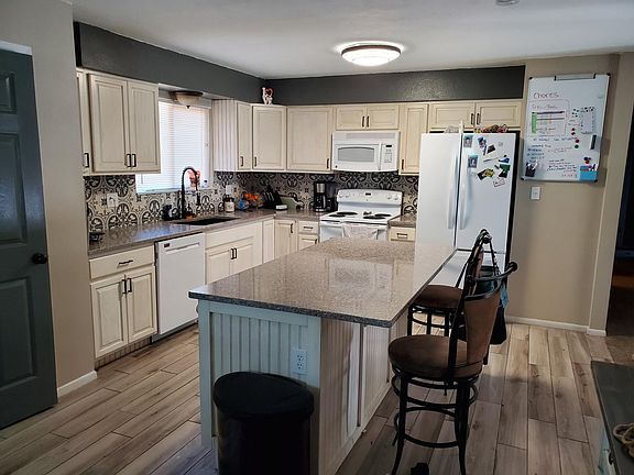 2nd image of 243 Talbott Dr