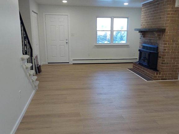 5th image of 1406 Walnut Ridge Ests