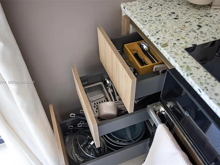 159 NE 6th St #4101 — Photo 13