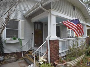 1305 SW Macvicar Ave, Topeka, KS 66604