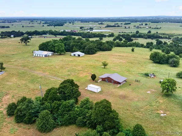 108295 New Texanna Rd, Checotah, OK 74426