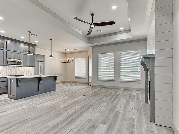 5th image of 3727 Timberbrook Dr