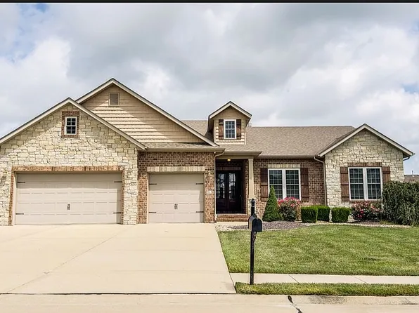 515 Glendale Dr, Troy, IL 62294