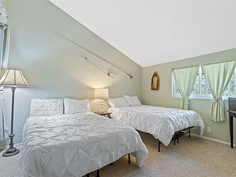 287 S Venture Blvd — Photo 14