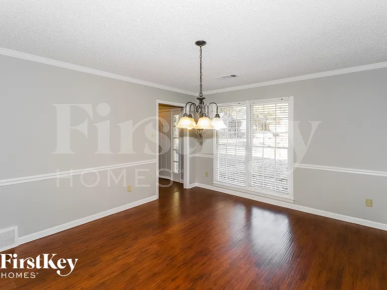 2175 Carrollwood Ln — Photo 5