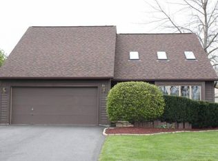 28 Olivia Cir, Rochester, NY 14626