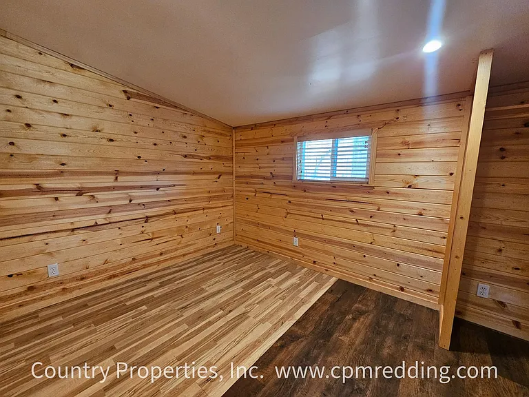 13477 Oak Run Rd — Photo 10