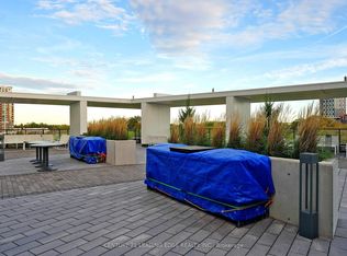 38 Water Walk Dr #923, Markham, ON L3R 6M8