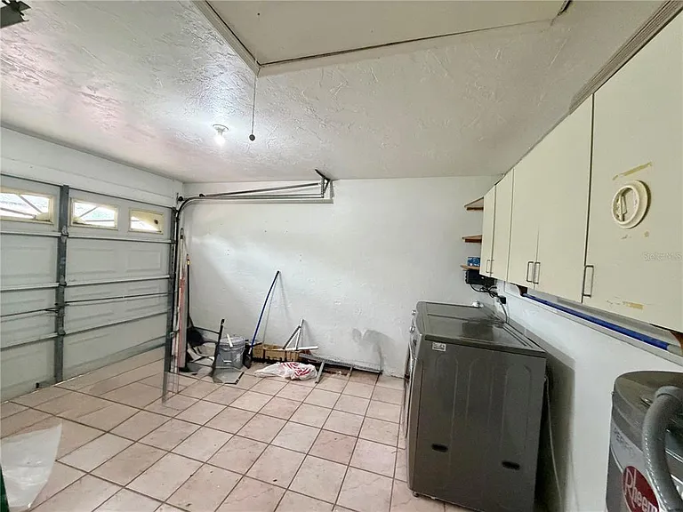 1827 Oklahoma Ave NE — Photo 19