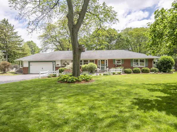 17845 Alta Louise PARKWAY, Brookfield, WI 53045