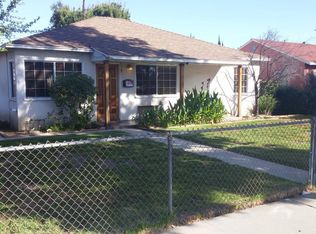8220 White Oak Ave, Northridge, CA 91325