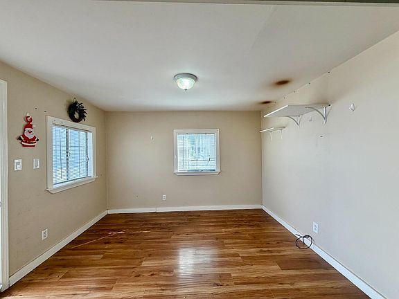 3rd image of 2855 Senter Rd Spc 10