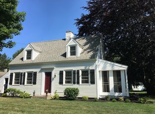 476 Wallis Rd, Rye, NH 03870