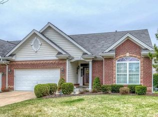 16610 Equestrian Ln, Chesterfield, MO 63005