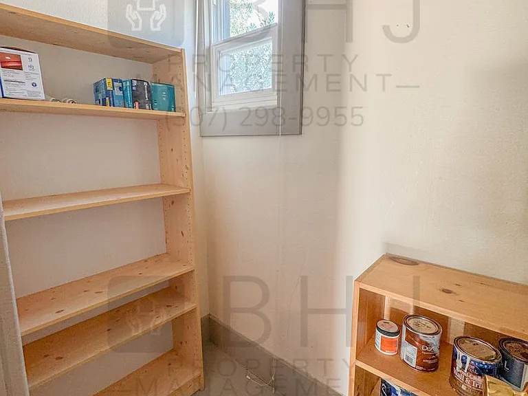 432 W Brundage St — Photo 30
