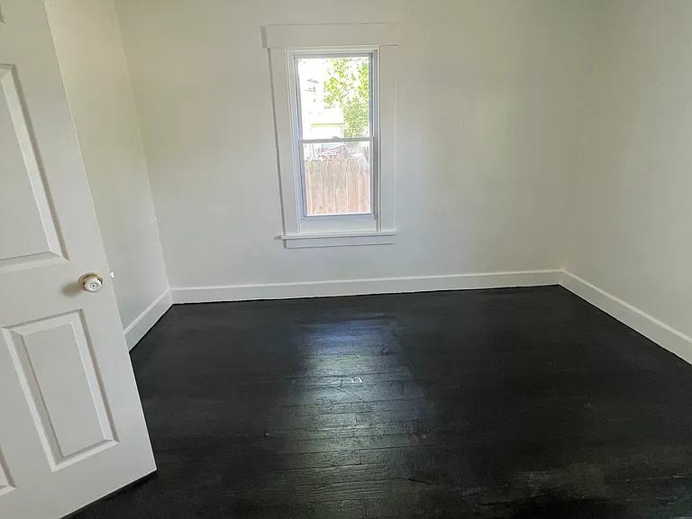 1227 Prospect Ave #1227 — Photo 6