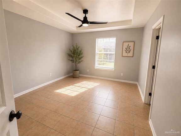 2nd image of 1301 N Sal St