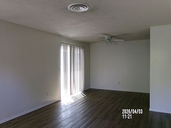 3rd image of 3404 Ashe Rd APT E