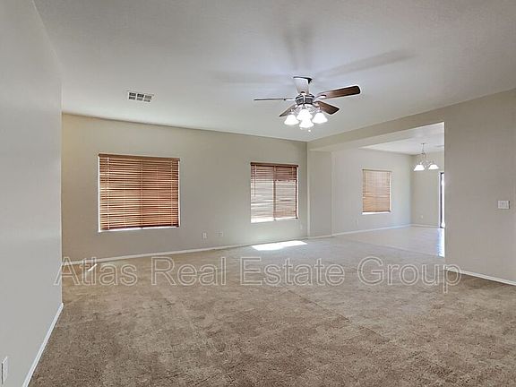 4th image of 133 E Palomino Way