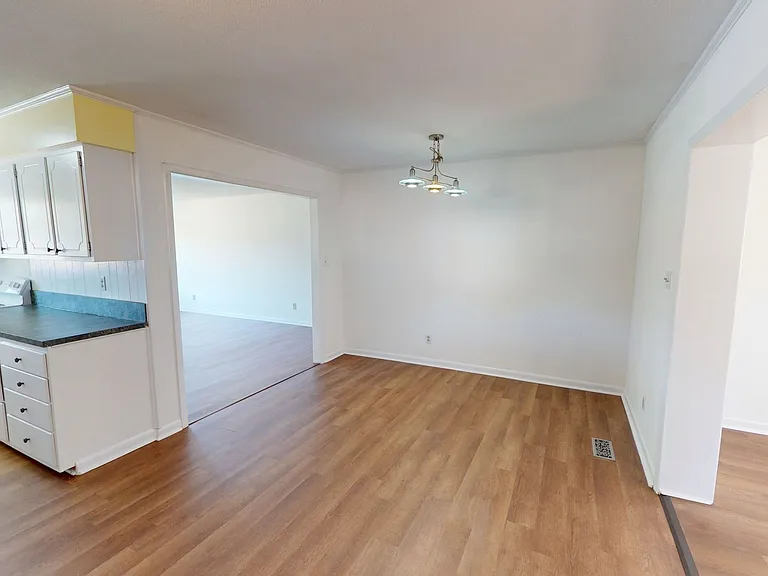 2808 Player Ave — Photo 3