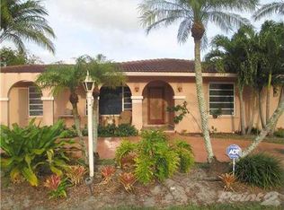 16835 NW 74th Ave, Hialeah, FL 33015