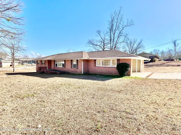 950 O St, Alexander City, AL 35010