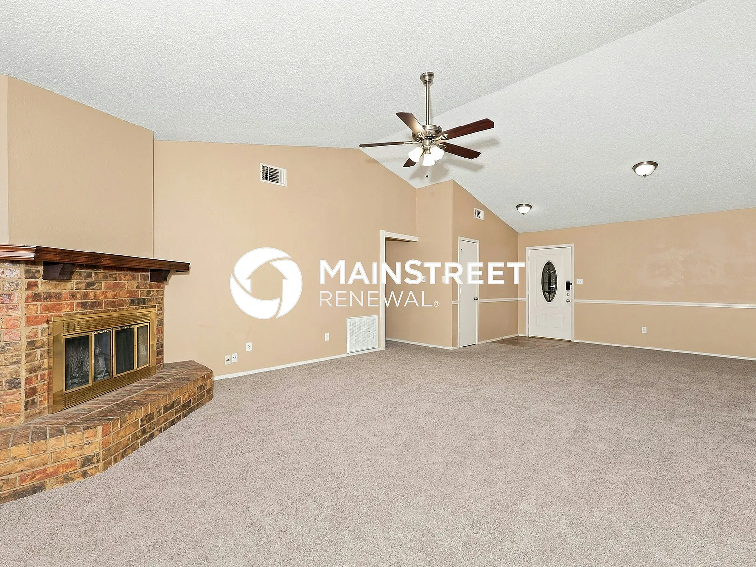 4413 Lorraine Ave — Photo 2