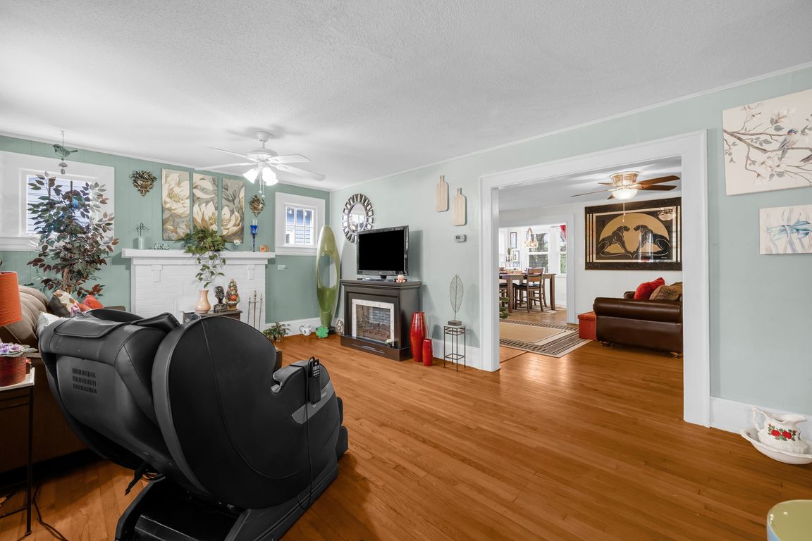 6-web-or-mls-325 Louise Ave-6
