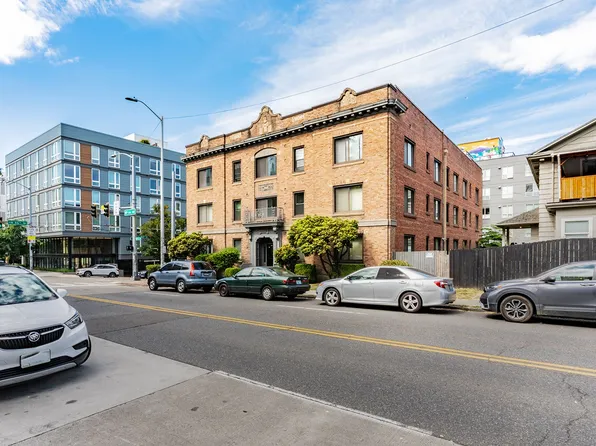 Davison Apartments, 5003 15th Ave NE #A, Seattle, WA 98105