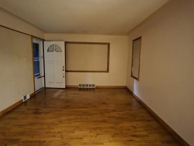 410 Allendale Pl — Photo 5
