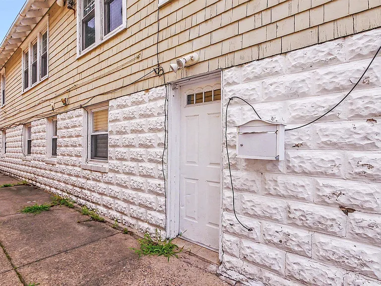 516 N Connecticut Ave #1 — Photo 4