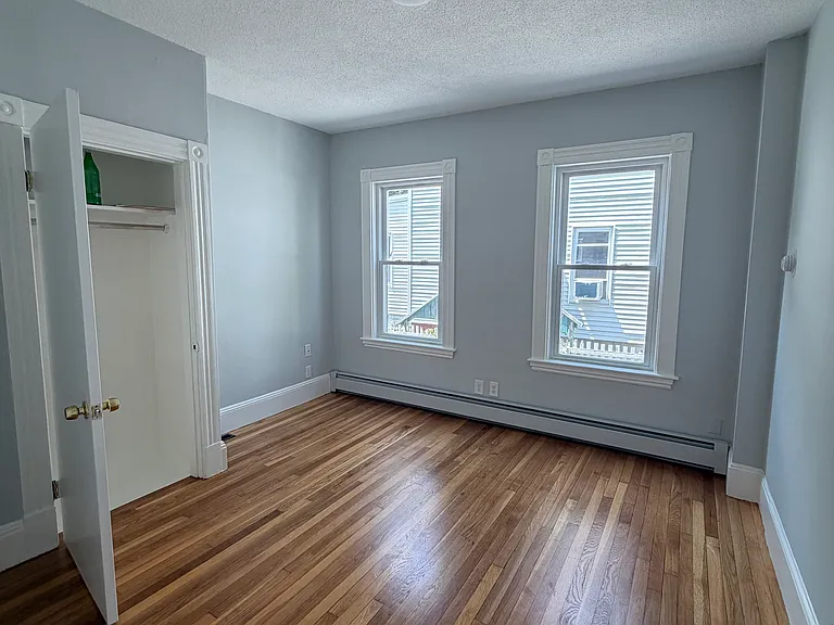 30 Valley St #1 — Photo 8