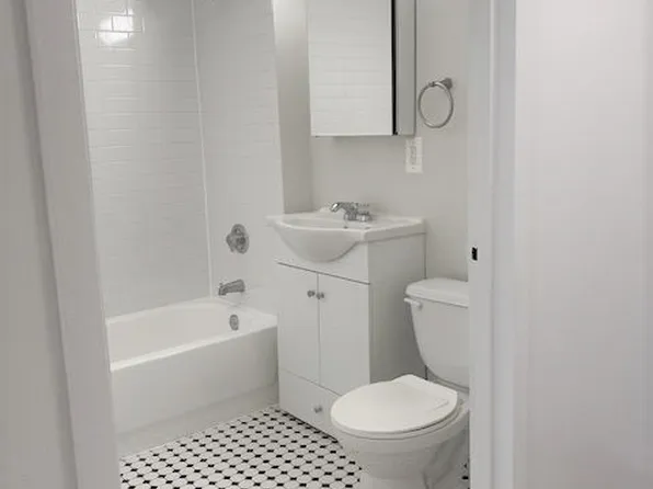 323 West 96th Street image 3 of 9