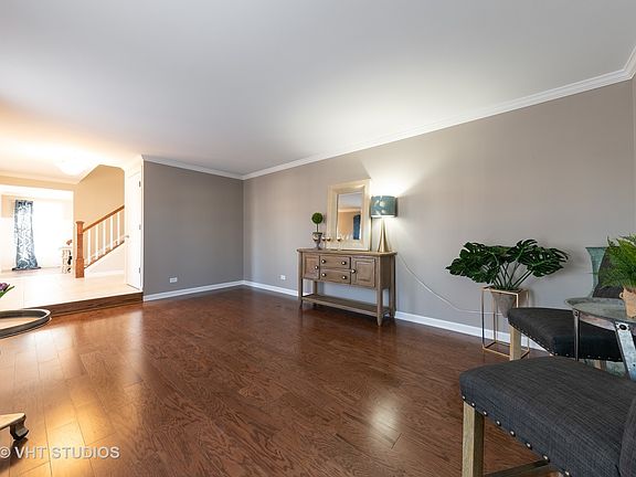 2nd image of 1207 W Kingsley Dr