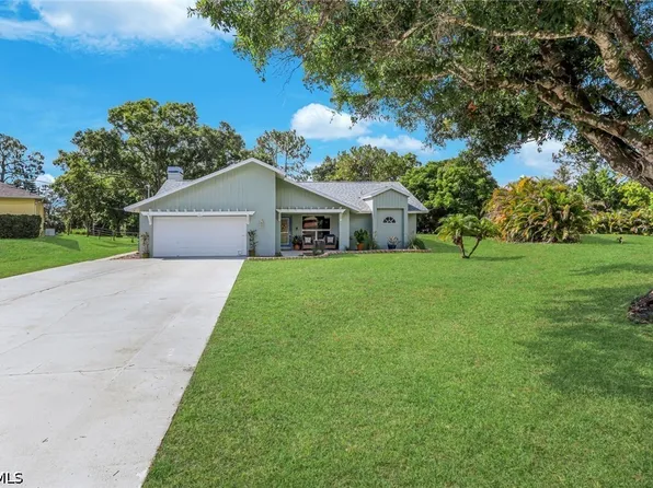 17845 Chesterfield Rd, North Fort Myers, FL 33917