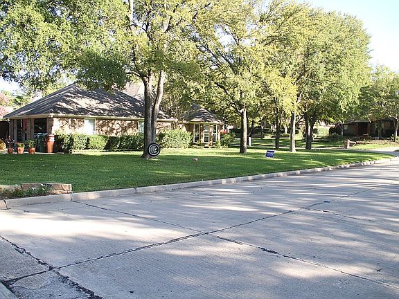 4th image of 29 Rolling Hills Cir