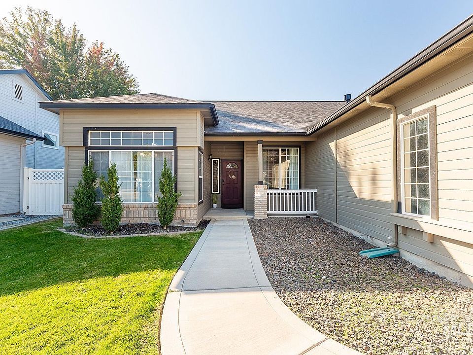 2661 N Tangent Ave, Meridian, ID 83646 | Zillow