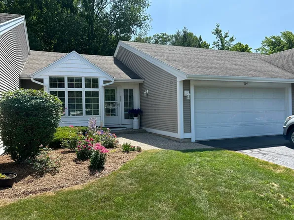799 Claremont Ct, Holland, MI 49423