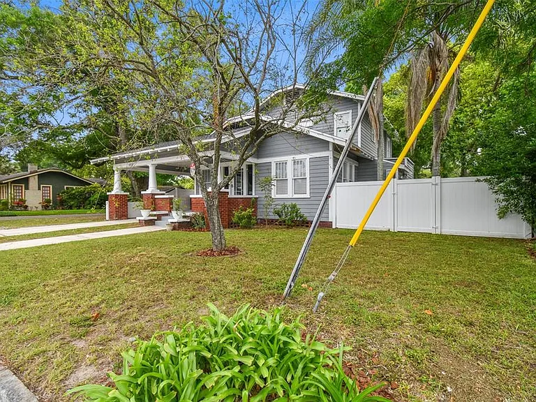 6810 N Navin Ave — Photo 73