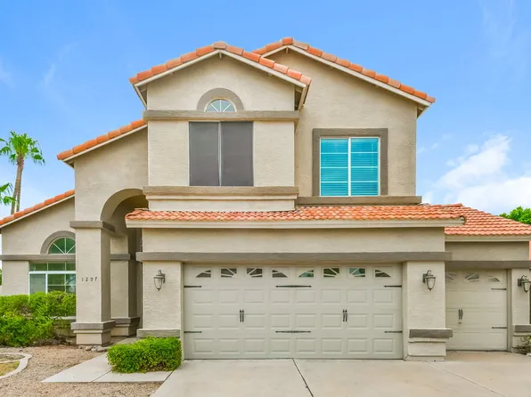 1297 E Tradewind Dr, Gilbert, AZ 85234