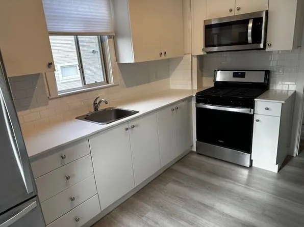 550 E 15th Ave #1, Vancouver, BC V5T 2R5