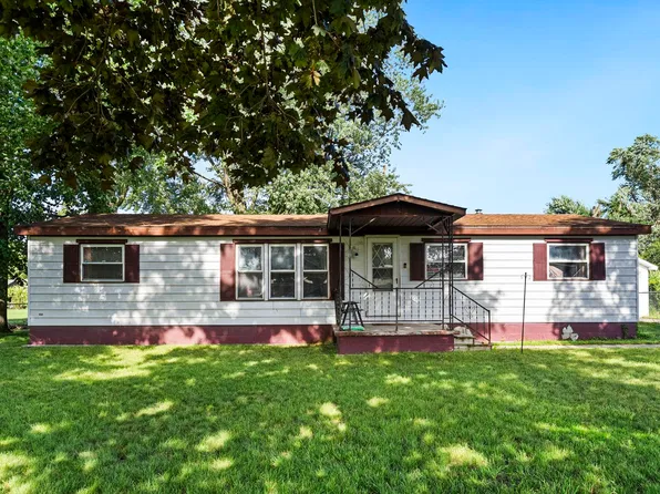 2710 Kreighbaum St, Elkhart, IN 46517