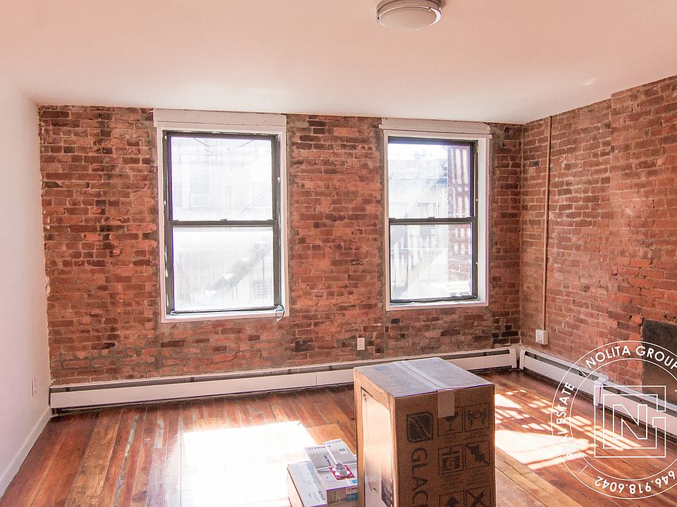 1st image of 33 Crosby St