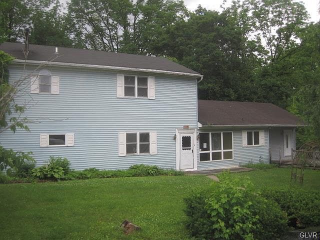 1st image of 200 Grant St