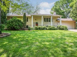11200 19th Ave S, Burnsville, MN 55337