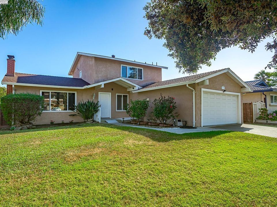 1st image of 7379 Birkdale Dr