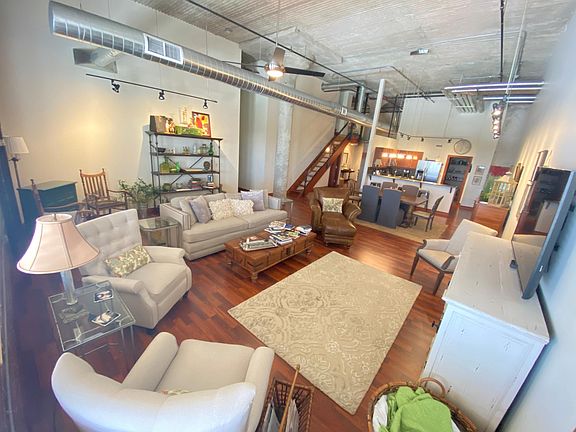 Living Room - Open Floor Plan - Main Area