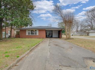 1101 8th Ave SE, Decatur, AL 35601