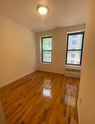 Rented by Manhattan Dwelling Corporation | media 12